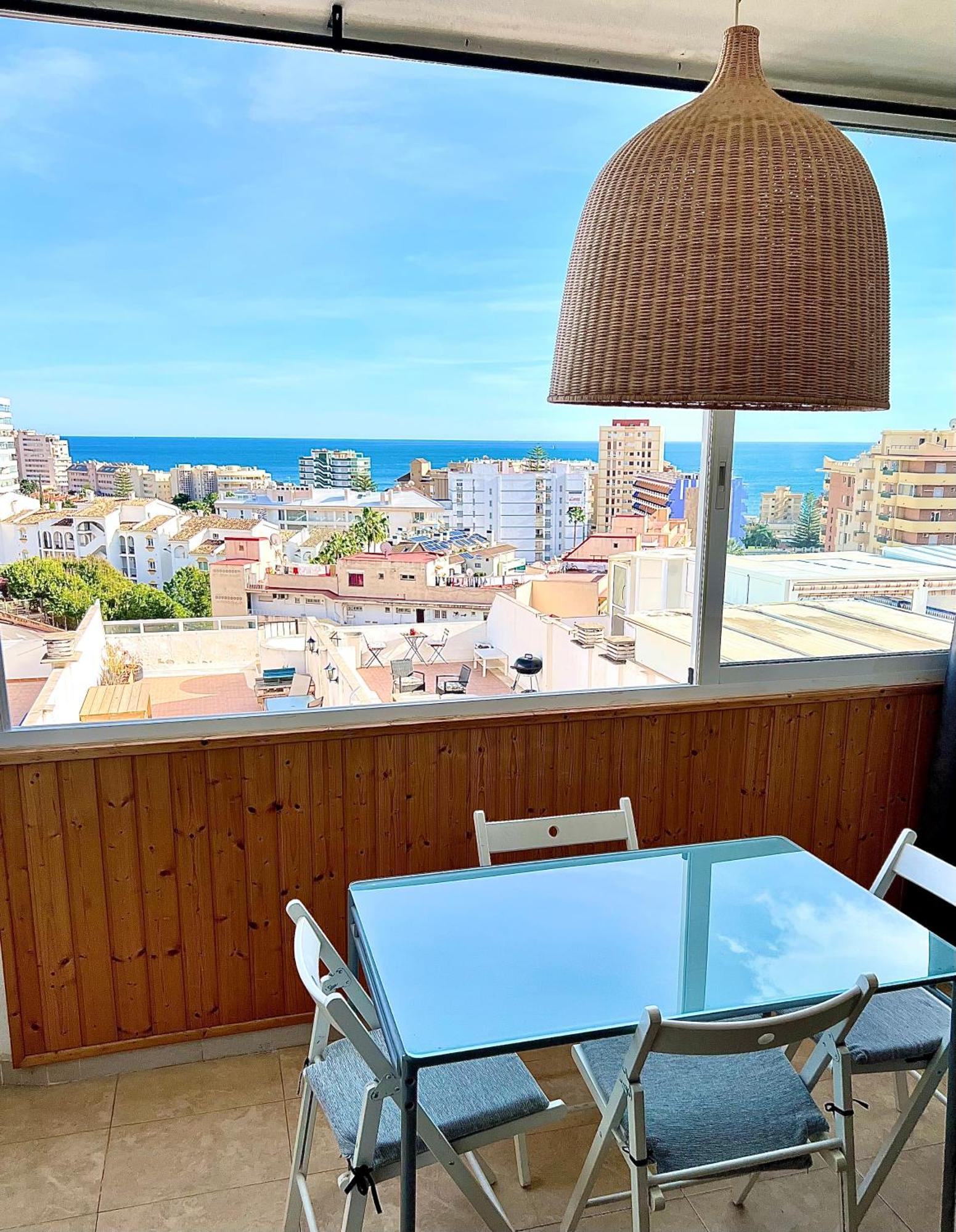 Cozy Fuengirola Apartment With Sea View & Pool 외부 사진